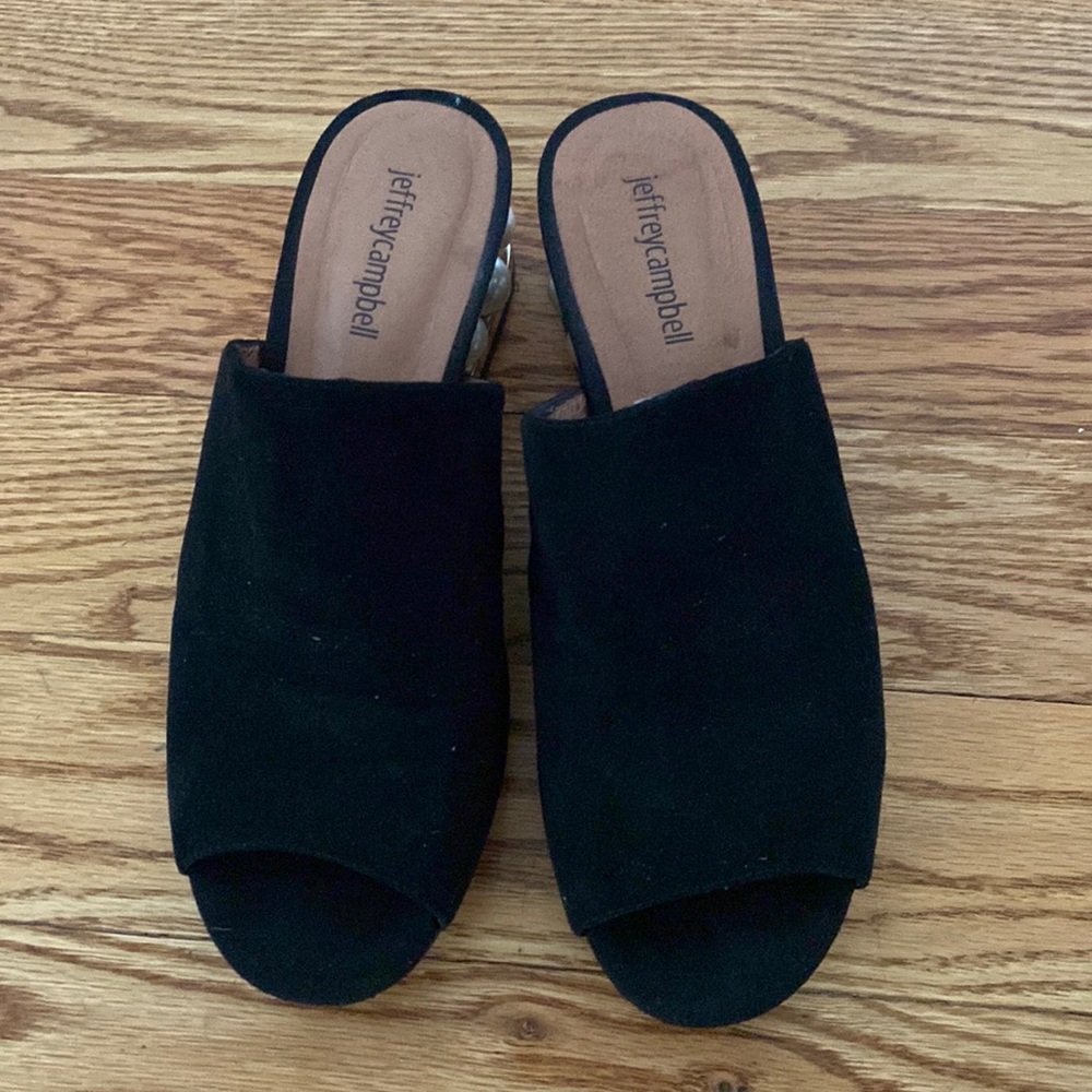 Gorgeous black shoes by Jeffrey Campbell size 7.5